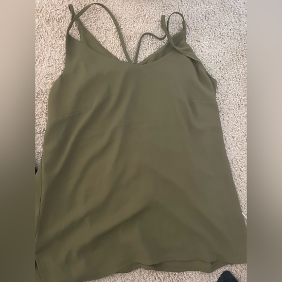 Tops - Picture 2 of 2